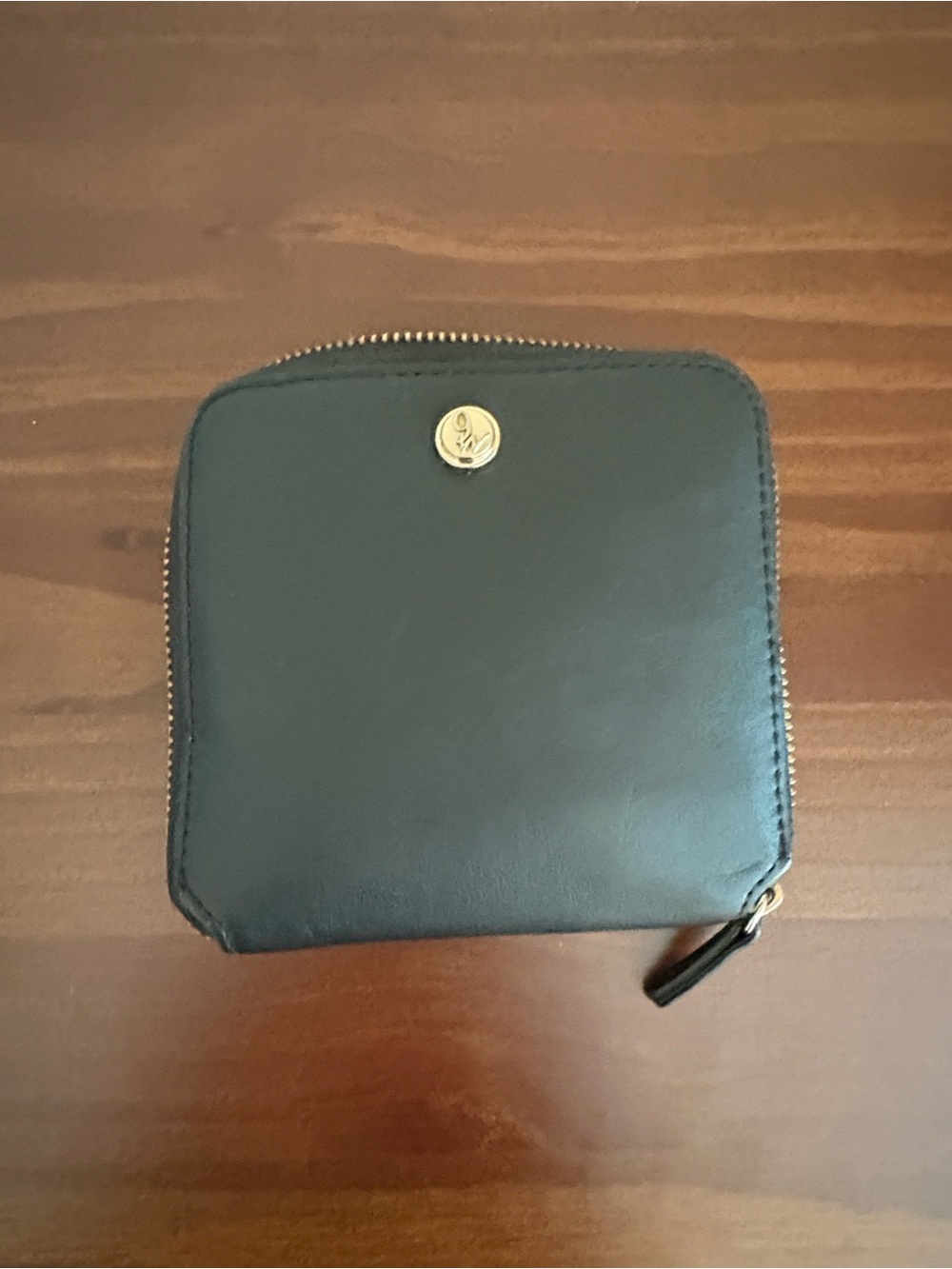 Nine West Wallet Black with Zipper and Card Holder Pockets